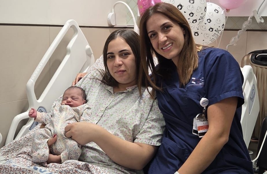 הלידה הראשונה של השנה בזיו מבית ג'ן