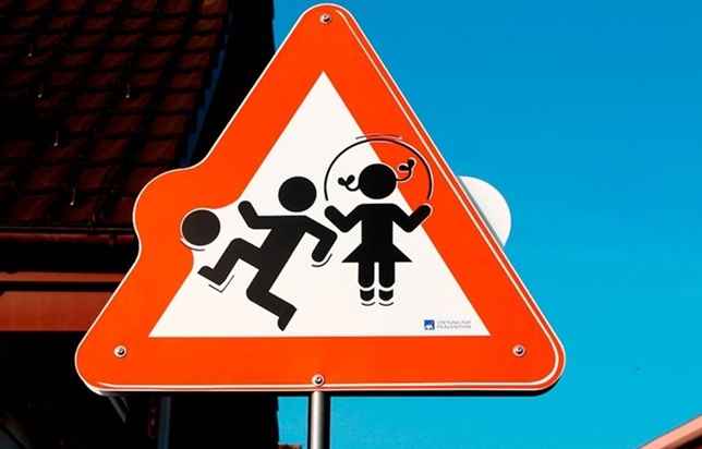 כששלט אחד עוצר כאוס