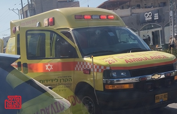 סמוך לדליה גבר נפגע במצב בינוני