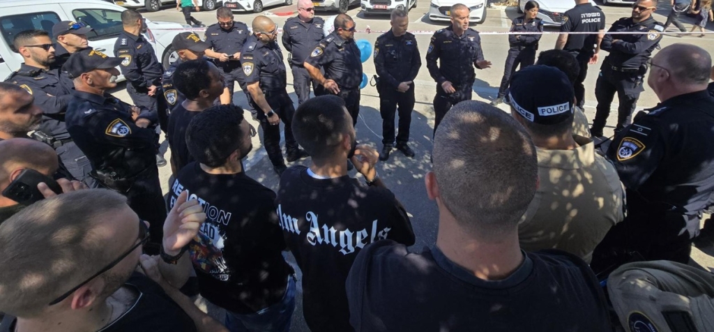 שוטרים ומפקדים