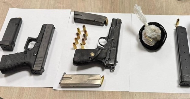 אקדחים ותחמושת נחשפו בבתים בג'דיידה מכר