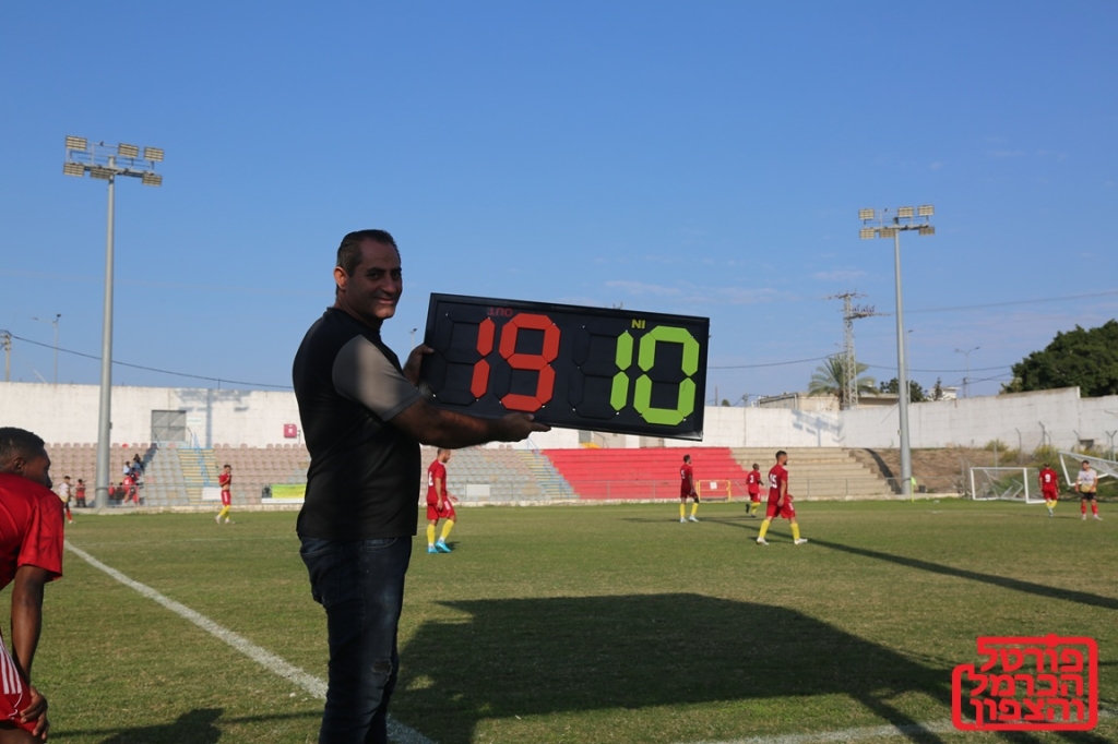 רענן 10 נכנס 19 יוצא