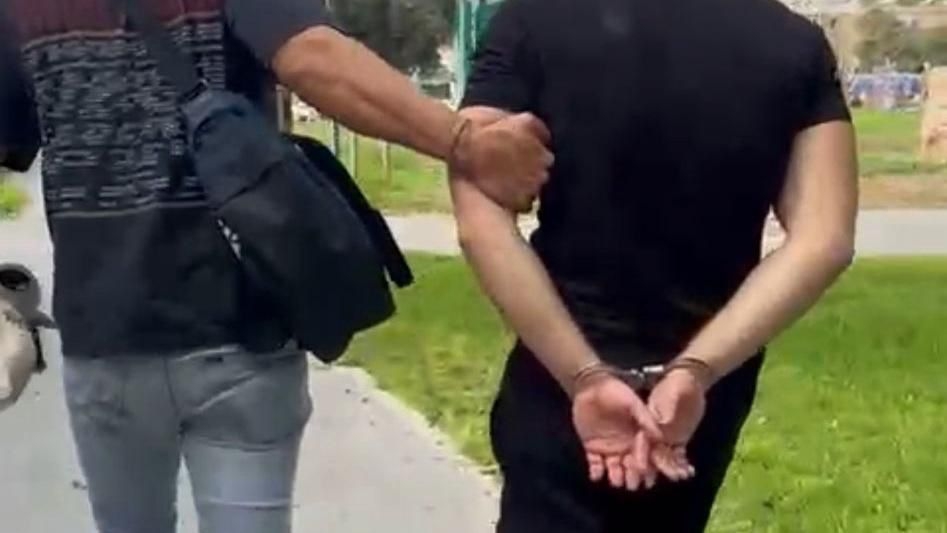 נאשם צילם והפיץ תמונה של ילדה עירומה בחדר ניתוח