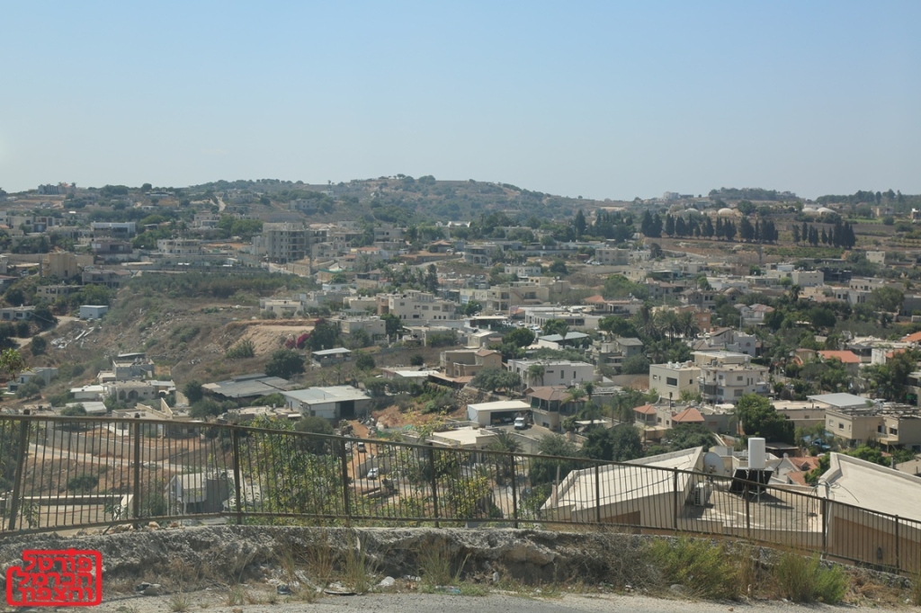 "שר המשפטים תאריך את הקלות הבניה"