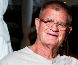 מני גודארד ז