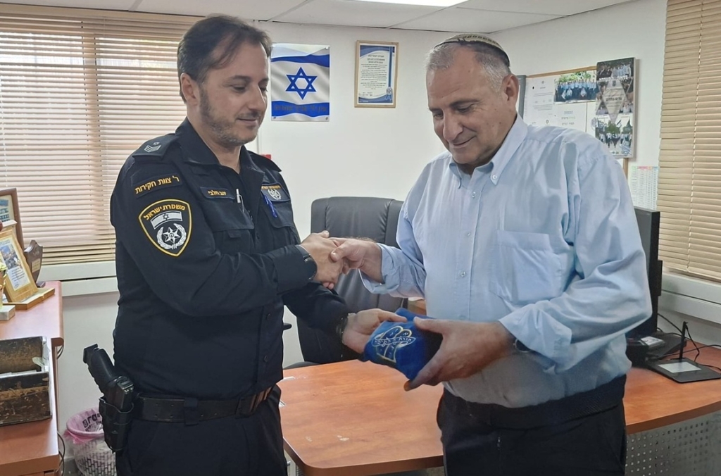 איתור התפילין הגנובים בטירת הכרמל