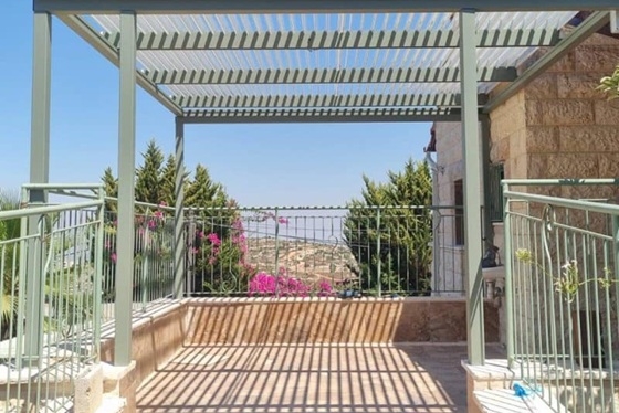 כל מה שצריך לדעת על פרגולה חשמלית לבית ולחצר