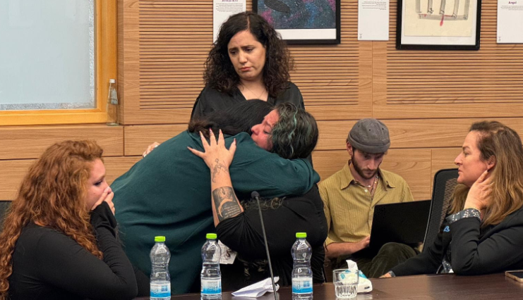 "מגיל 7 נאנסתי לעיתים על ידי 20 גברים"