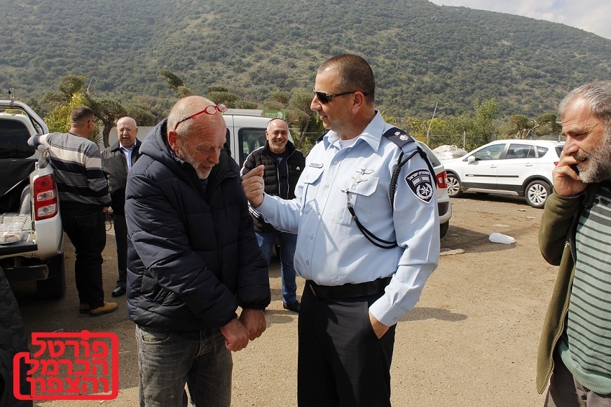 מנהל פנה לאנואר תעצור אותי