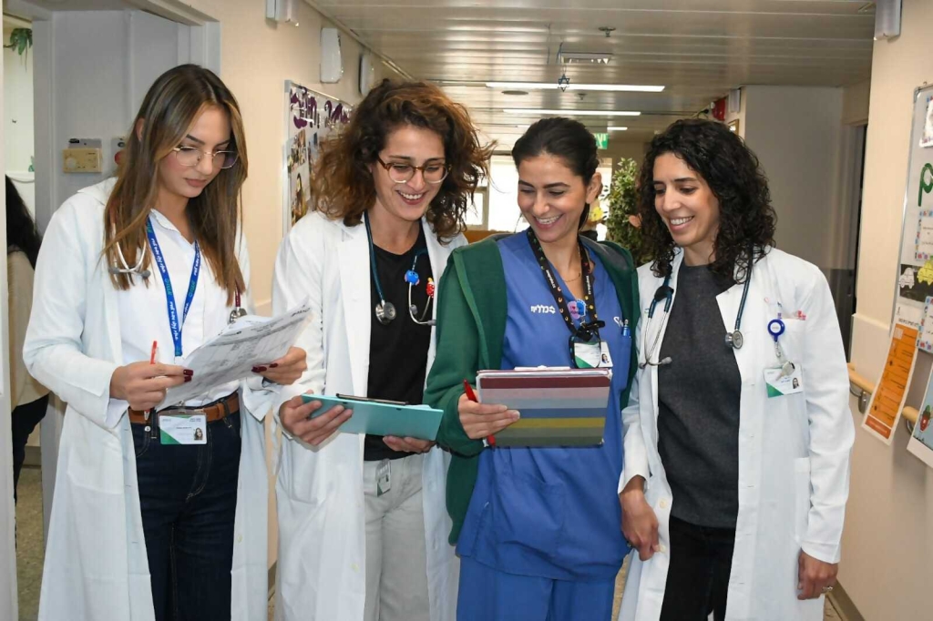 ד"ר שירין שחאדה סגנית מנהל מחלקת הילדים