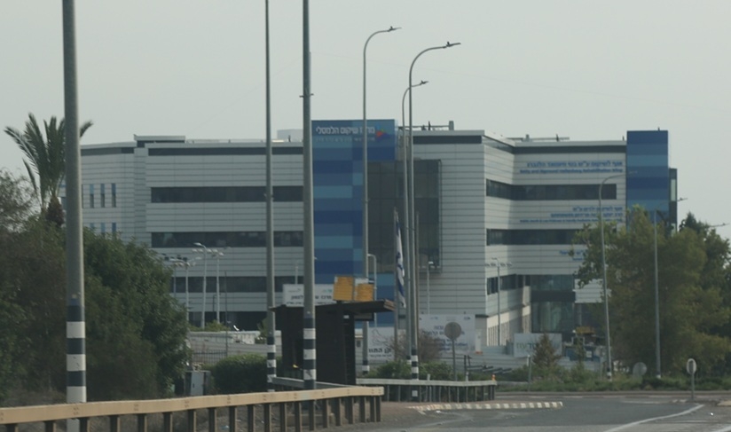 בן שנתיים ניצל ממצב מסכן חיים לאחר שאיפת פיסטוק