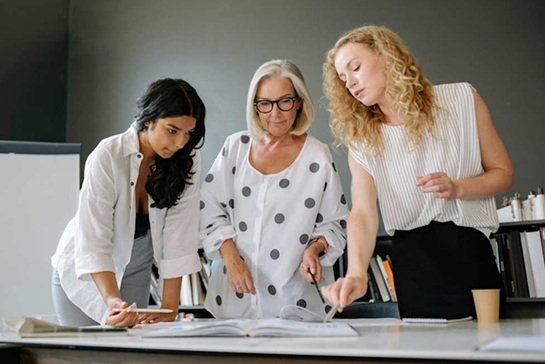 האם הזדמנויות עסקיות מתאימות גם למי שאין ניסיון קודם בניהול?