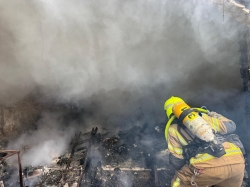לוחמי האש חילצו לכוד במצב קשה