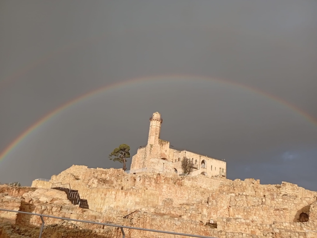 נבי סמואל אתר המקודש בשלוש הדתות