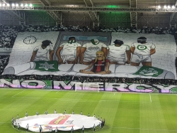 השלט המבזה נשים הונף בסמי עופר