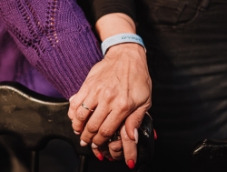 קהילת הנובה פועלת למנוע ההתאבדות