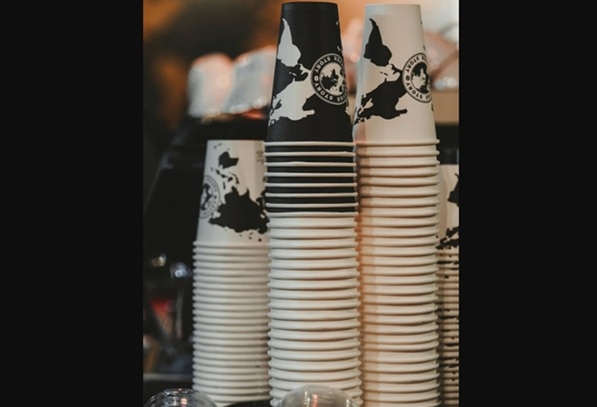 למה כוסות חד פעמיות ממותגות הן חלק בלתי נפרד מהמותג שלך?