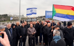 ד״ר אמיר ח׳ניפס ממשיכים במאבק