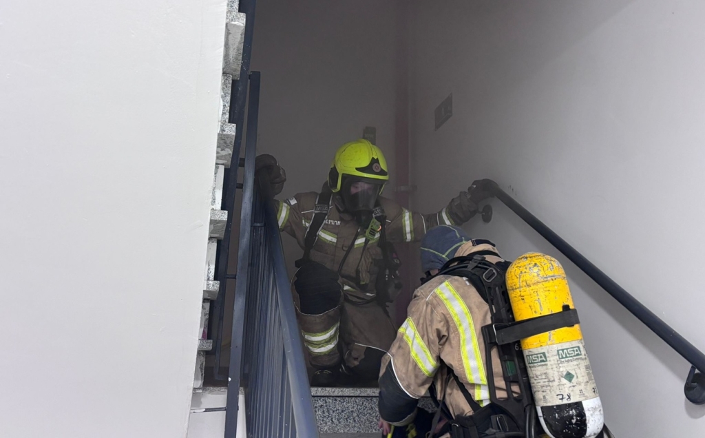 שני נפגעים בשריפת דירה בפרדס חנה