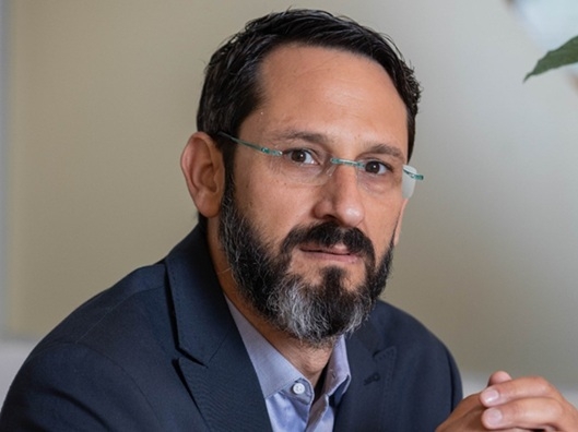 לראות את העולם מחדש