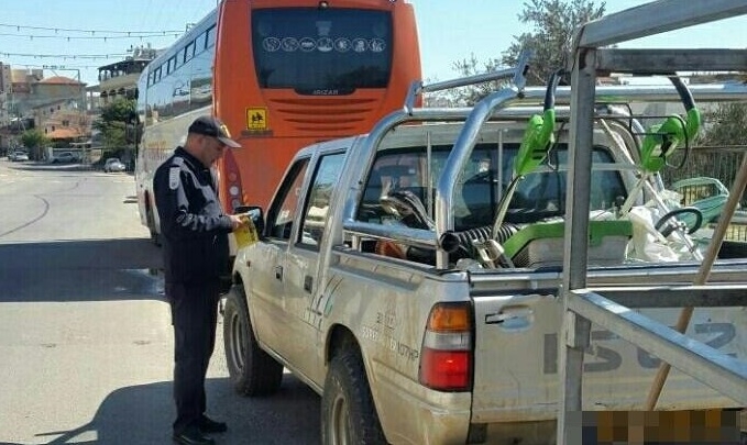 אספקת רישיונות נהיגה במרמה