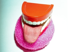 לוקס דנטל מסבירים: כיצד שיקום הפה מונע סיבוכים עתידיים בשיניים ובחניכיים?