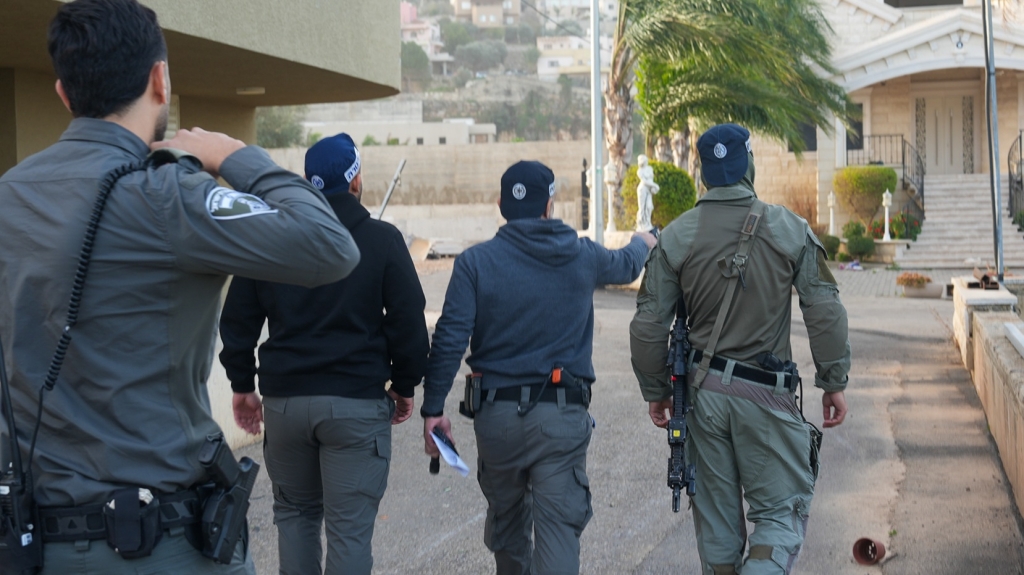 רימונים וטיל לאו נתפסו סמוך למרכז קניות בירכא