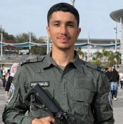 אורי מכטייב ז