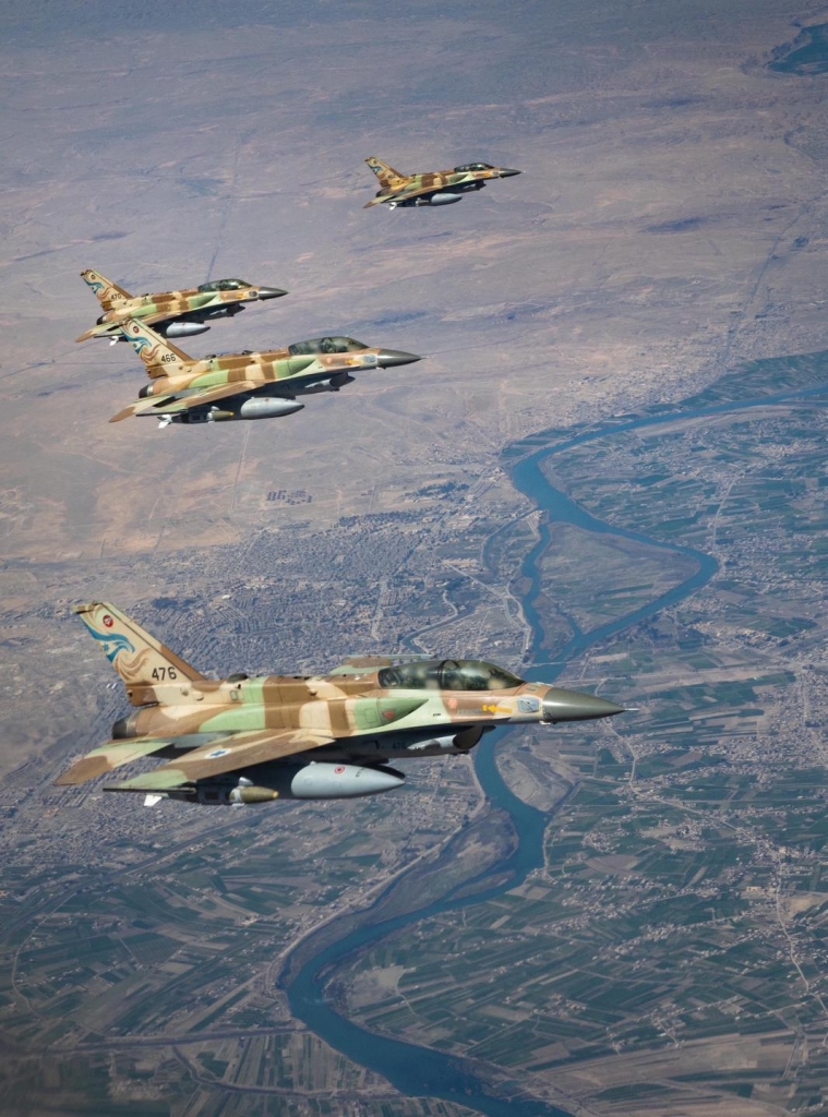 מטוסי חיל האוויר בשמי איראן מעל נהר הכארון