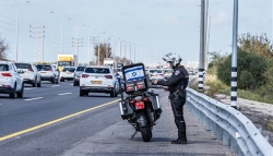 עצירה לא בטוחה בכבישים בעת הישמע אזעקה מסכנת חיים