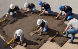 סלילת מגרשי ספורט עם טופ אספלט איכות ללא פשרות