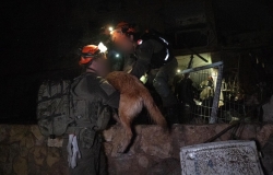 סגן א׳ מיאנוח ג'ת בזירת הפגיעה בדימונה