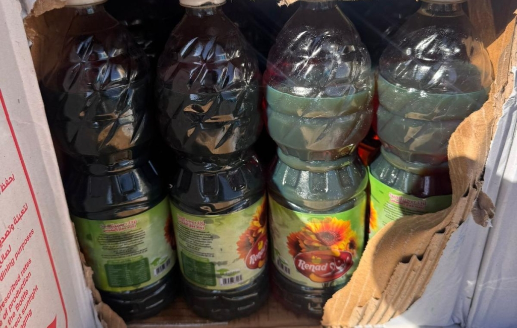 נתפסו מאות בקבוקי שמן מנועים בדרך לעזה