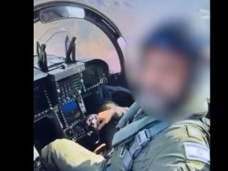 התחזה לאיש מוסד ולטייס כך סחט אדם