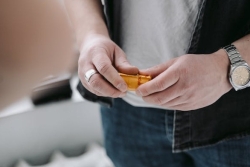 על איכות ונוחות המפגש בין באלי שאג לבן לעולם הסנוס