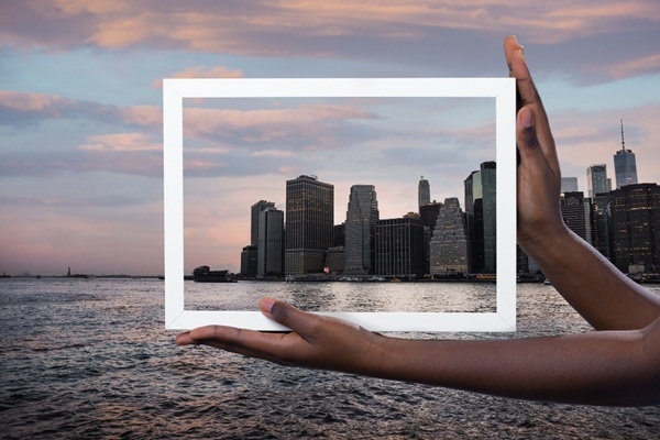 הפייק ניוז שעולה לכם ביוקר: המדריך המעשי לסינון וקריאת חדשות נדל״ן בדובאי