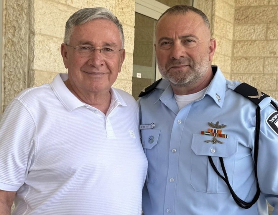 רוני וחסין פארס