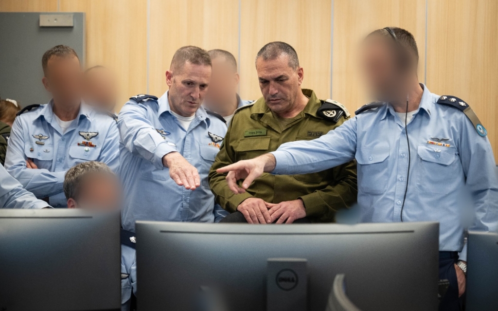 לוחמי צה"ל עמוק ברכס הכריסטופני