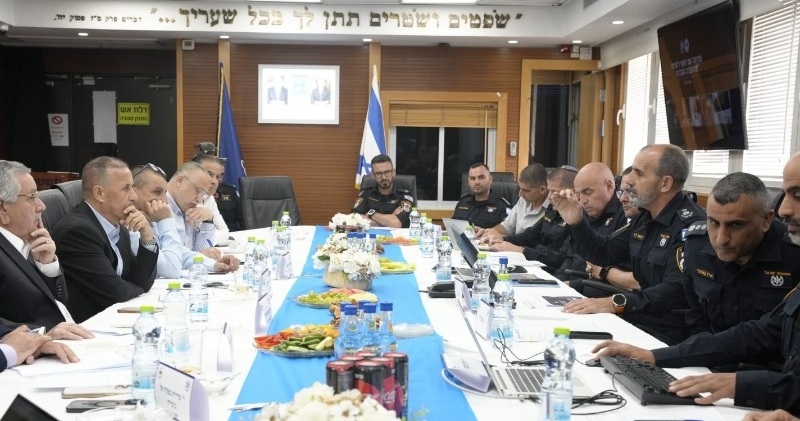 המפכ"ל רנ"צ דני לוי בחברה הערבית