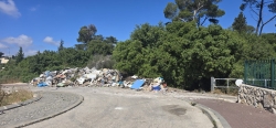 רשות הטבע והגנים אוספת את האשפה שמשליכים הדרוזים בכרמל