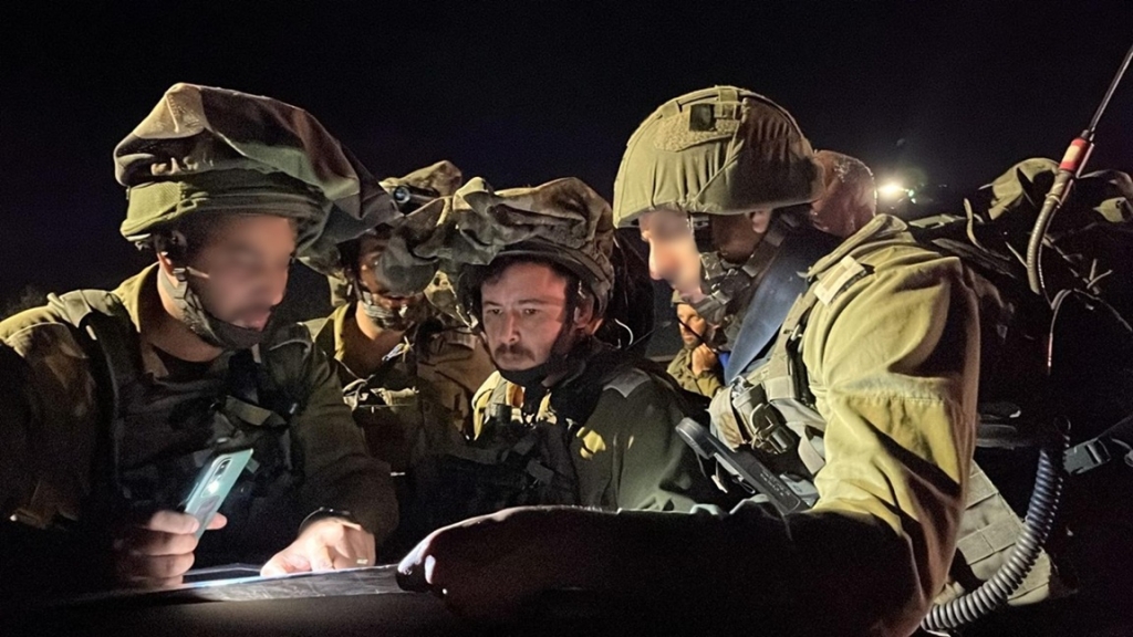 גילאור דמרי לא נשאר לבד