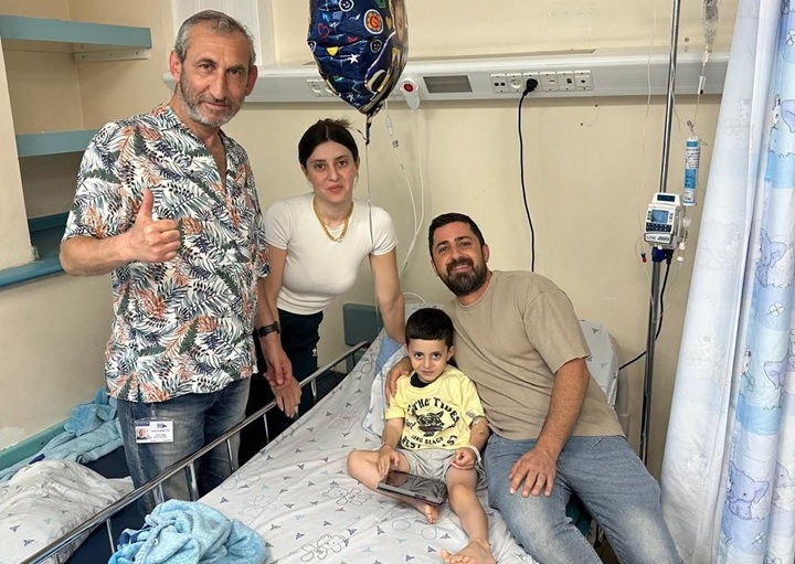 מום נדיר במעי של ילד בן 4 אותר ונותח בהצלחה