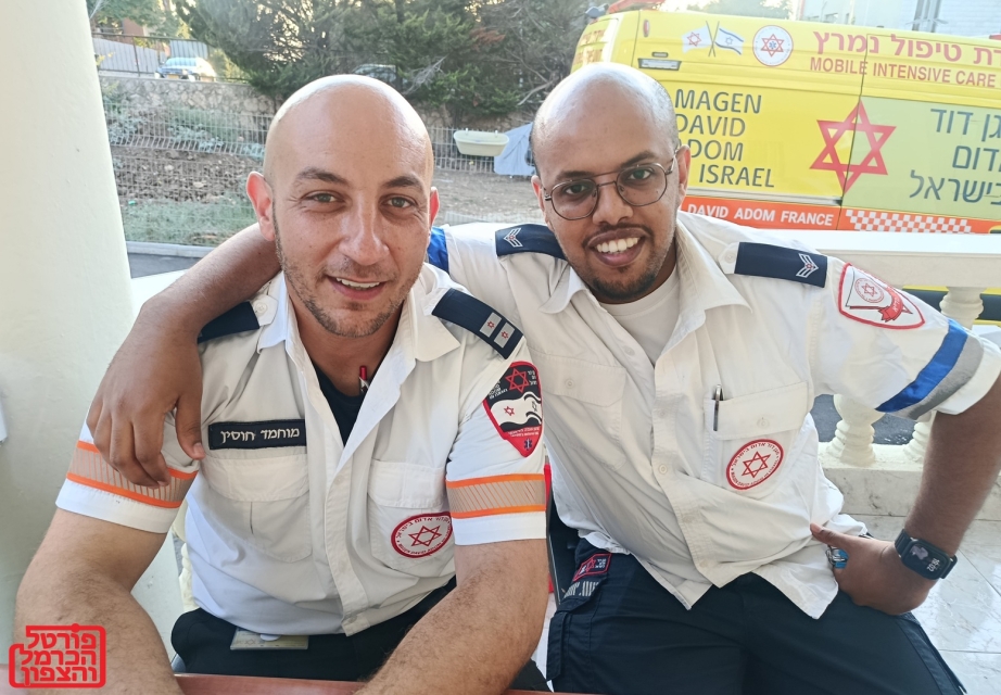 מוחמד חוסין פרמדיק ואושר אשטה חובש בכיר