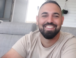 تعزية بفقدان المرحوم حسان روني حمود