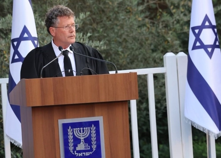 השבעת שופטים