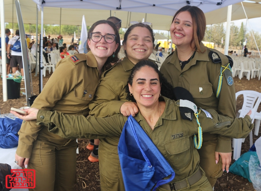 החיילות שעושות הרבה למדינה ולאוכלוסיות