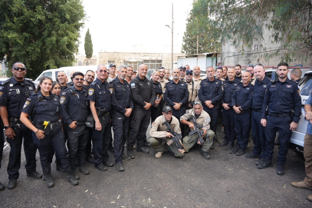 ניצב דני לוי, ביקר בשוק תלפיות בחיפה