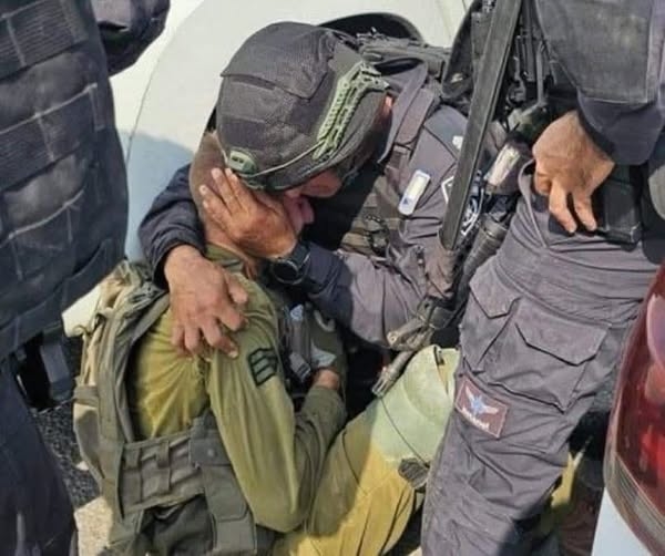החיבוק האחרון מלמד מה זה חוסן