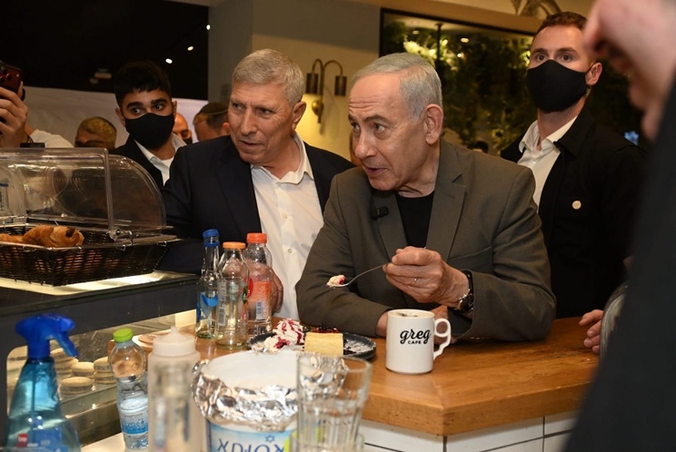 רה