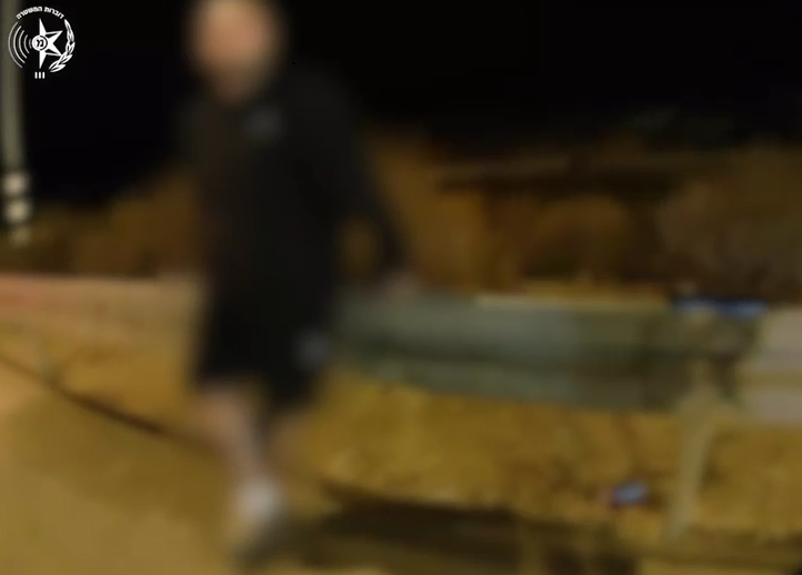 נתפס עם סמים בארגז שליחויות